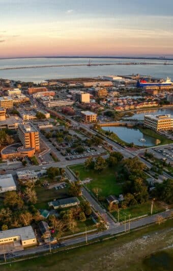 Pensacola, FL